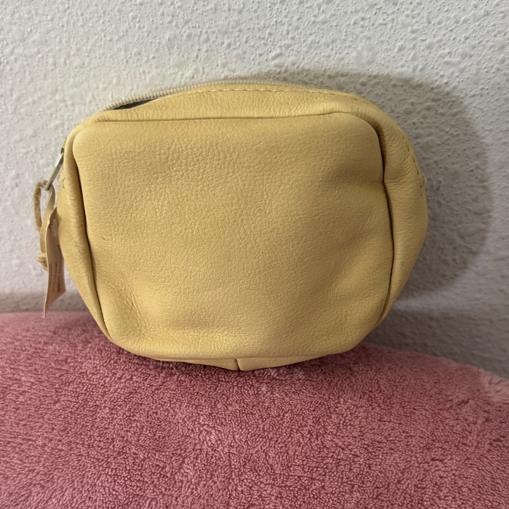 M. Stori Canada Yellow Women's Wallet — image 3 of 4